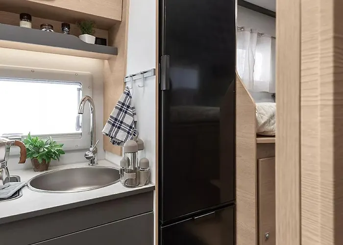 Luxusní stan Camper Giottiline Siena 385 *